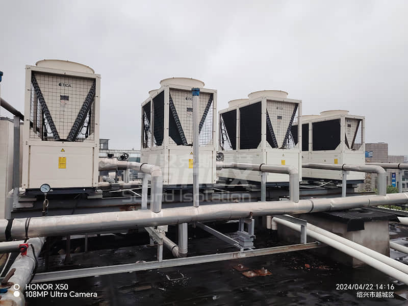 風(fēng)冷熱泵機組噪音大怎么解決？